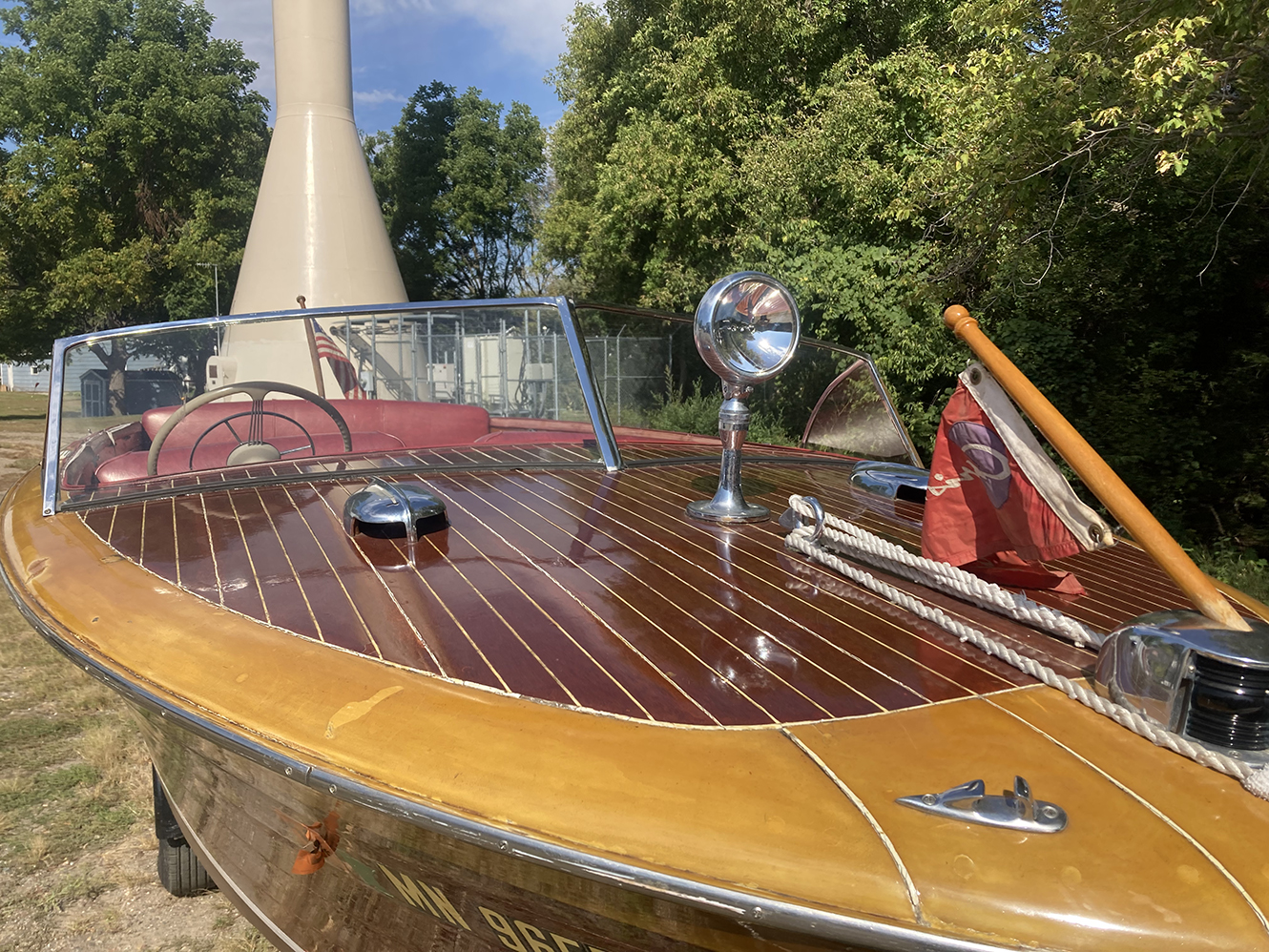 SOLD 1951 Chris Craft 19′ Holiday | Classic Wooden Boats For Sale ...