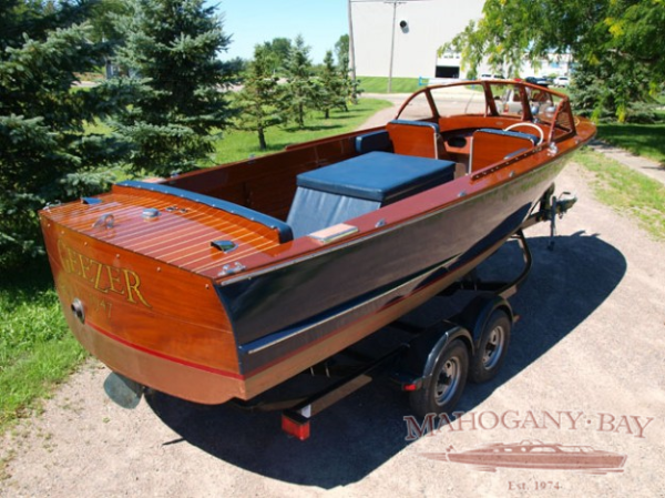 1947 Hutchinson 22' Utility Runabout - Image 3