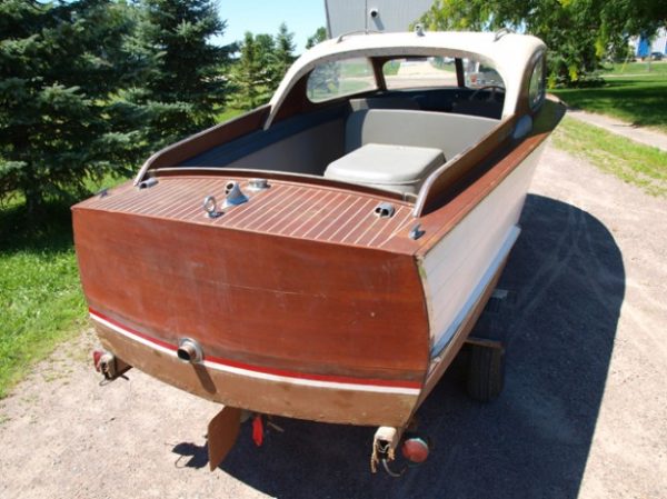 1948 Chris Craft 22' Sportsman Sedan - Image 5