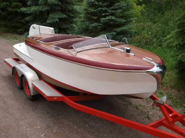 SOLD 1948 Ventnor 19' Finned Boattail Custom