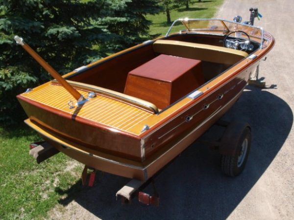 SOLD 1956 Chris Craft 18' Continental - Image 5