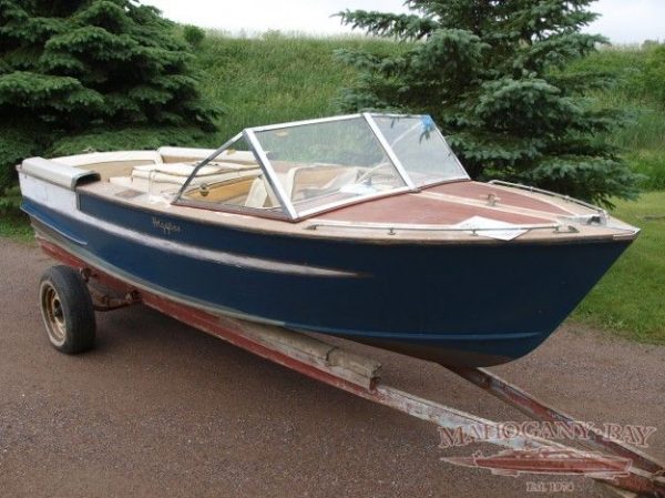 1962 Higgins 18' Mandalay