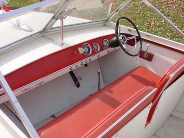 1963 Chris Craft 20' Caravelle - Image 3