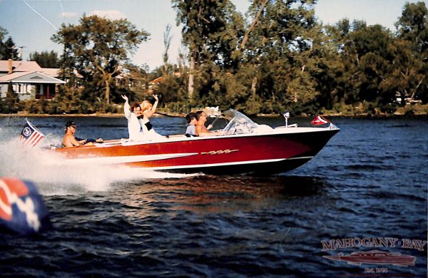 1962 Chris Craft 20' Holiday / Sold - Image 8