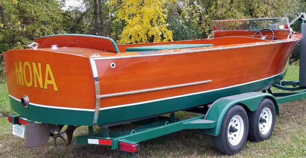 1938 Chris Craft 21' Deluxe Utility - Image 3